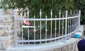 ograde za stepeništa , portuni ,kovane ograde , okućnice , kapije bravarija , rijekamont